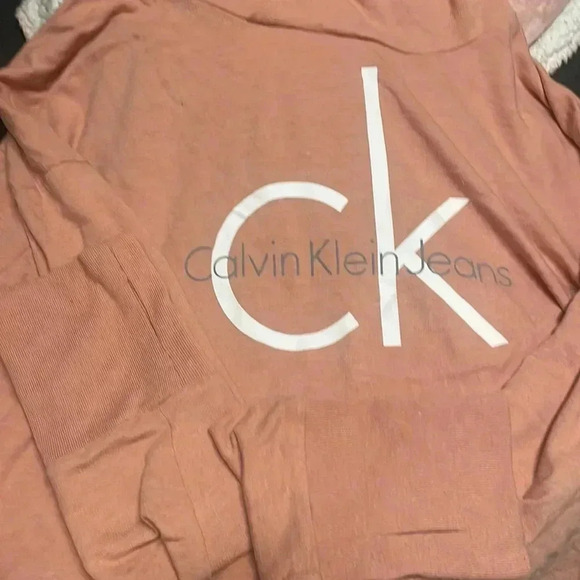 pink sweatshirt like top from calvin klein xxl - Picture 3 of 3